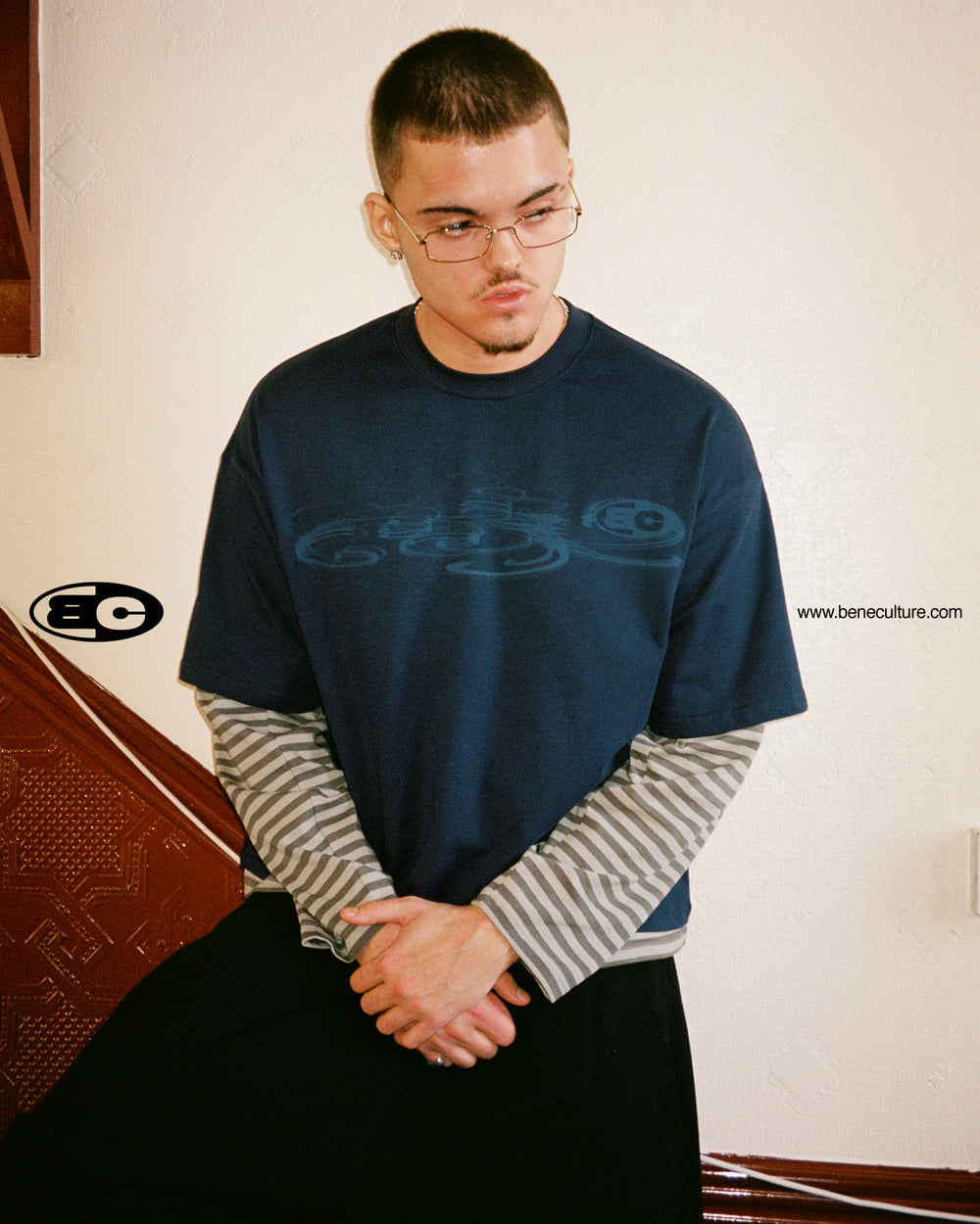 Memories Long Sleeve T-Shirt (Navy)